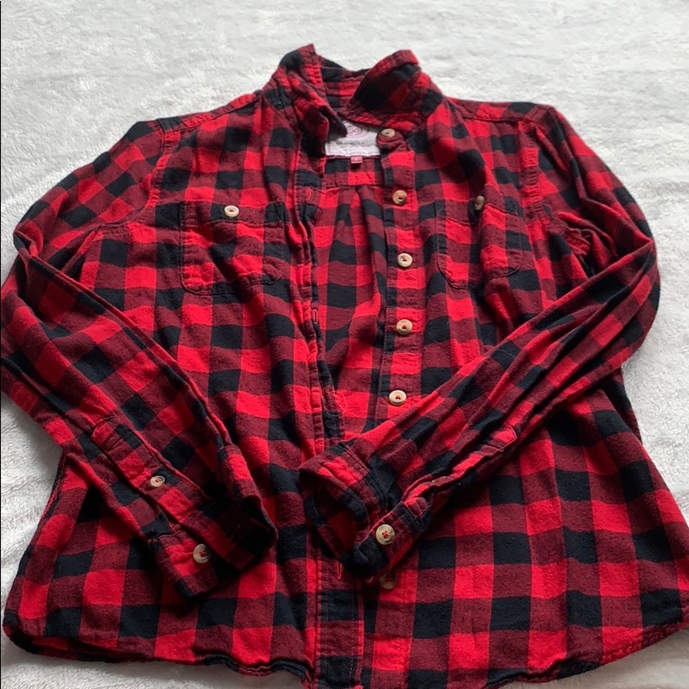 Black and red plaid shirt
